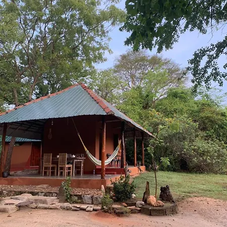 Sahana Retreat Buttala Exterior photo